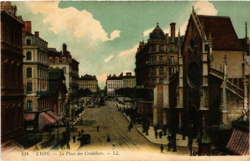 Carte postale ancienne Lyon Place des Cordeliers. à Lyon
