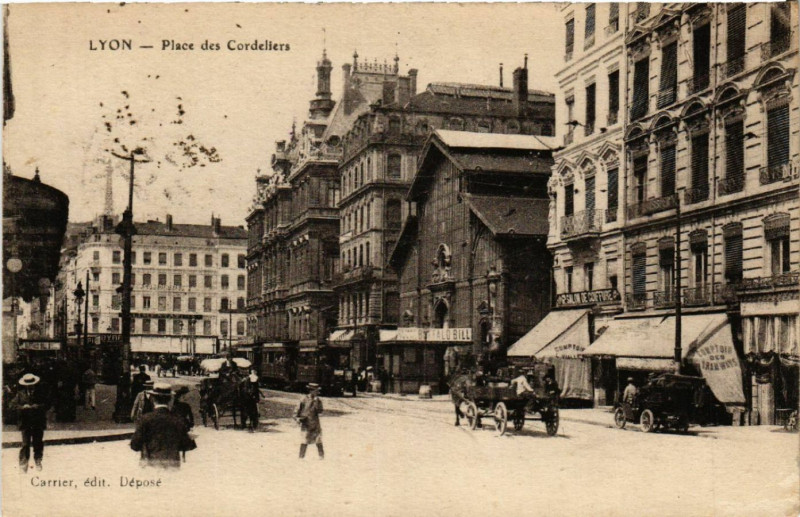 Carte postale ancienne Lyon Place des Cordeliers. à Lyon