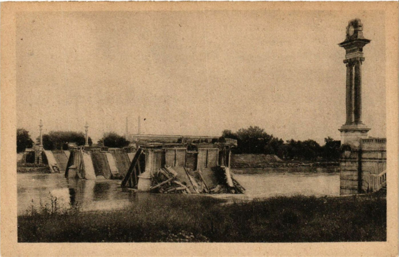 Carte postale ancienne Lyon Les Ponts Meurtris Pont Pasteur à Lyon