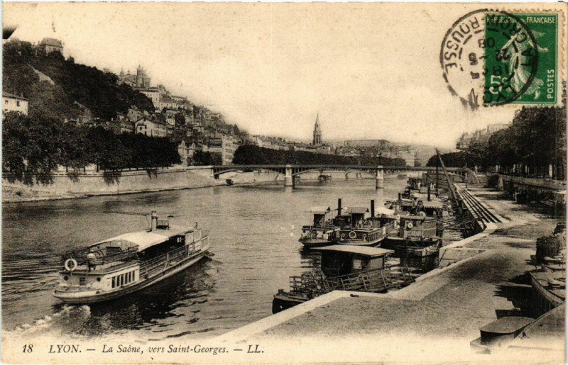 Carte postale ancienne Lyon La Saone vers St-Georges à Lyon