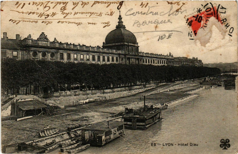 Carte postale ancienne Lyon Hotel Dieu à Lyon