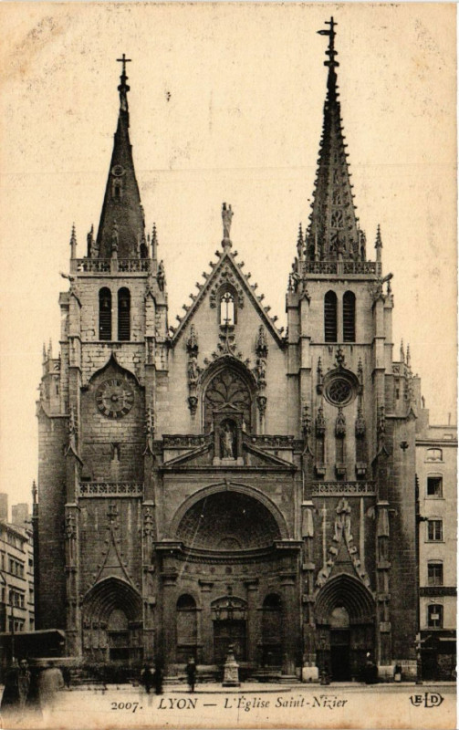 Carte postale ancienne Lyon Eglise St-Nizier à Lyon