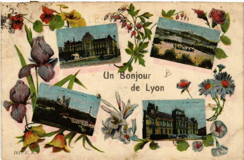 Carte postale ancienne Un Bonjour de Lyon à Lyon