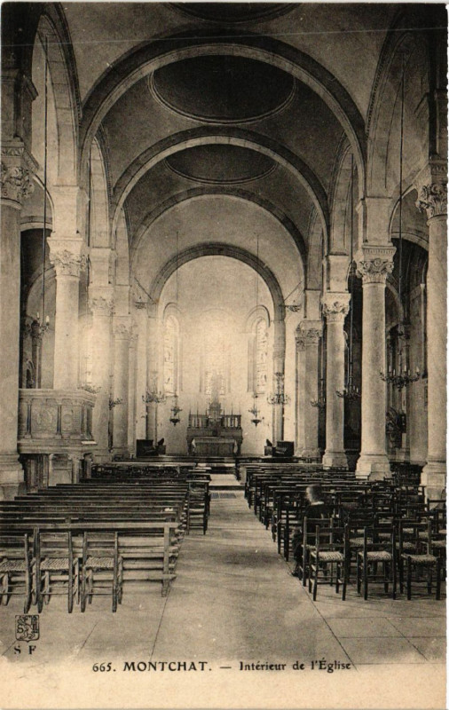 Carte postale ancienne Montchat Interieur de l'Eglise