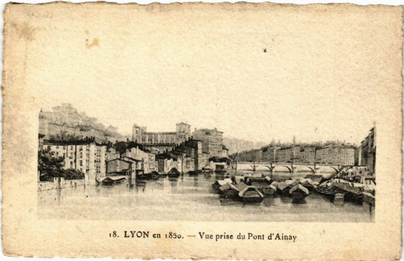 Carte postale ancienne Lyon Vue prise du Pont d'Ainay à Lyon