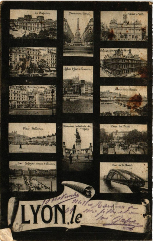 Carte postale ancienne Lyon Souvenir à Lyon