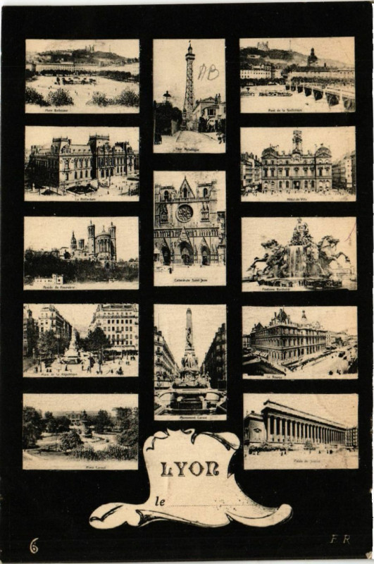 Carte postale ancienne Lyon Souvenir à Lyon