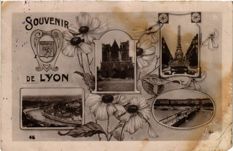 Carte postale ancienne Lyon Souvenir à Lyon