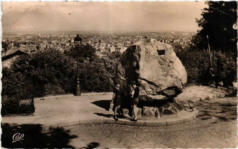 Carte postale ancienne Lyon La Croix Rousse - Le Gros Caillou à Lyon