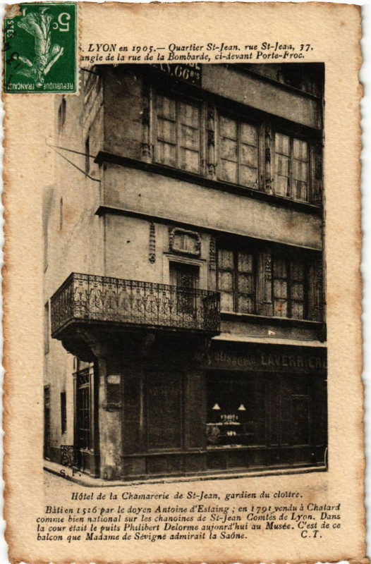 Carte postale ancienne Lyon Hotel de la Chamarerie de St-Jean. à Lyon