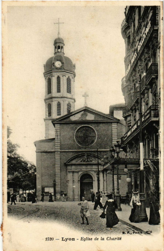 Carte postale ancienne Lyon Eglise de la Charite à Lyon