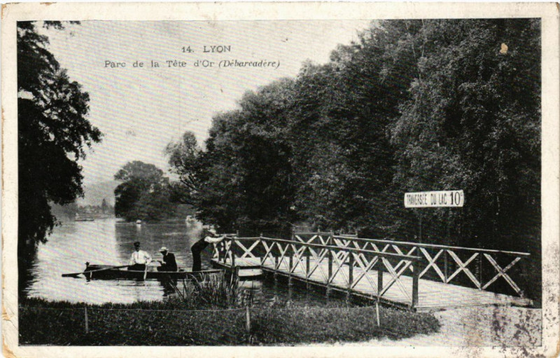 Carte postale ancienne Lyon-Parc de la Tete d'Or à Lyon