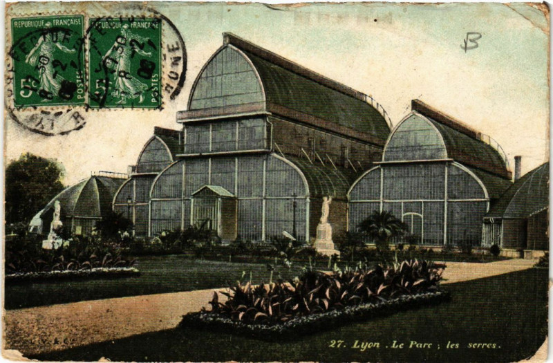 Carte postale ancienne Lyon-Le Parc les serres à Lyon
