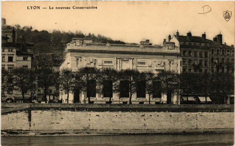 Carte postale ancienne Lyon-Le nouveau Conservatoire à Lyon