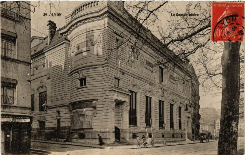 Carte postale ancienne Lyon-Le Conservatoire à Lyon