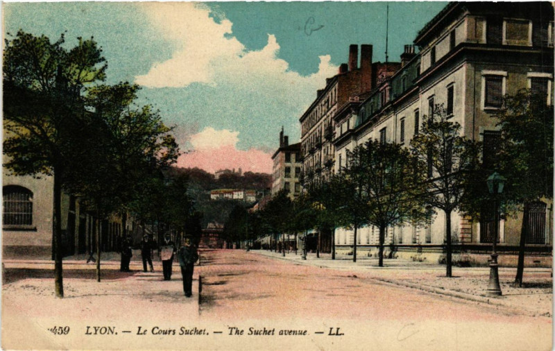 Carte postale ancienne Lyon-La Cours Suchet à Cours