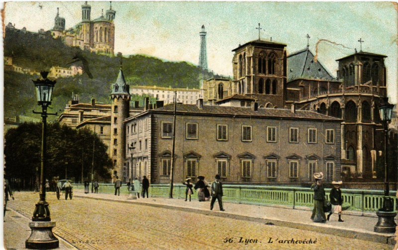 Carte postale ancienne Lyon-L'archeveche à Lyon