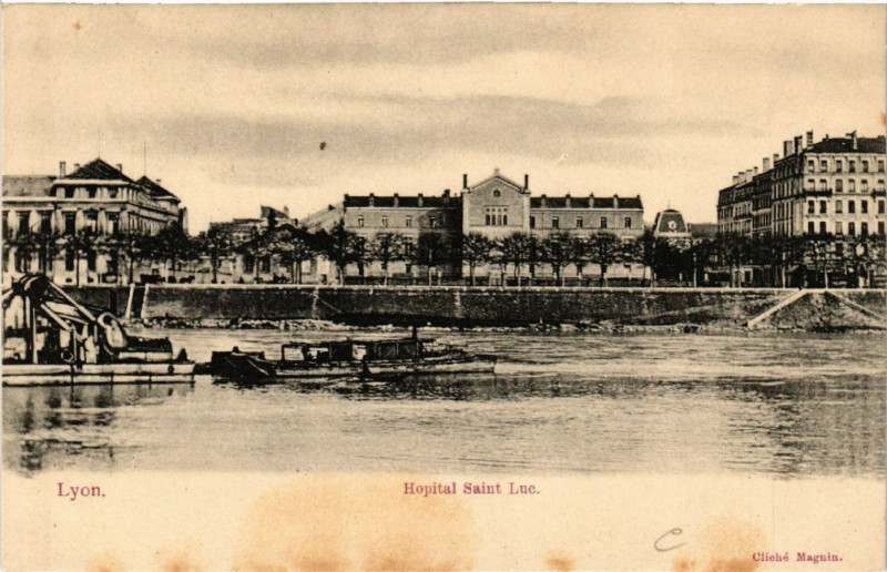 Carte postale ancienne Lyon-Hopital St-Luc à Lyon