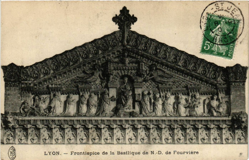 Carte postale ancienne Lyon-Frontispice de la Basilique de N.-D. de Fourviere à Lyon