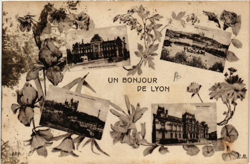 Carte postale ancienne Un Bonjour de Lyon à Lyon