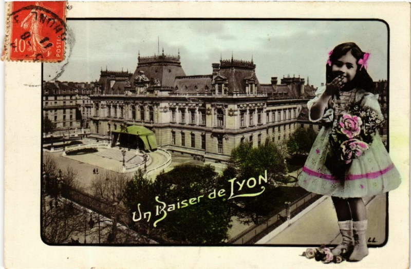 Carte postale ancienne Un Baiser de Lyon à Lyon