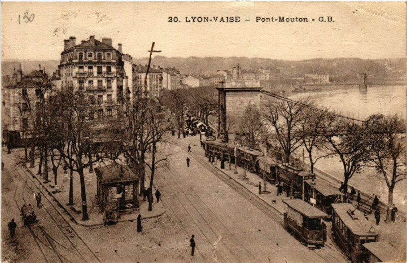 Carte postale ancienne Lyon Vaise-Pont Mouton à Lyon