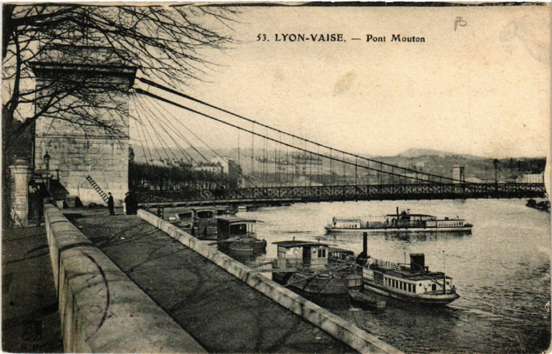 Carte postale ancienne Lyon Vaise-Pont Mouton à Lyon