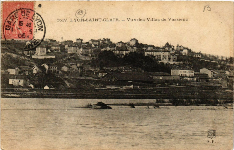 Carte postale ancienne Lyon St-Clair-Vue des Villas de Vassieux à Lyon