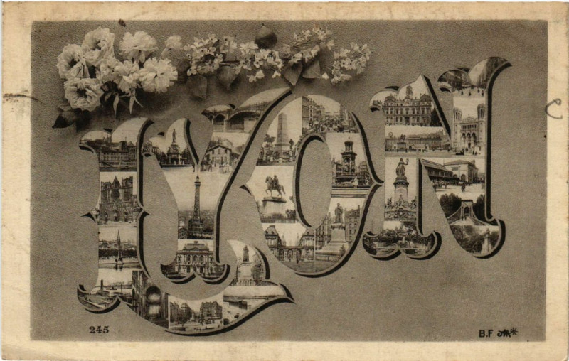 Carte postale ancienne Lyon Souvenir à Lyon