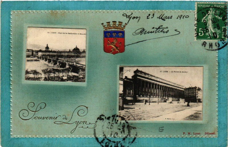 Carte postale ancienne Lyon Souvenir à Lyon