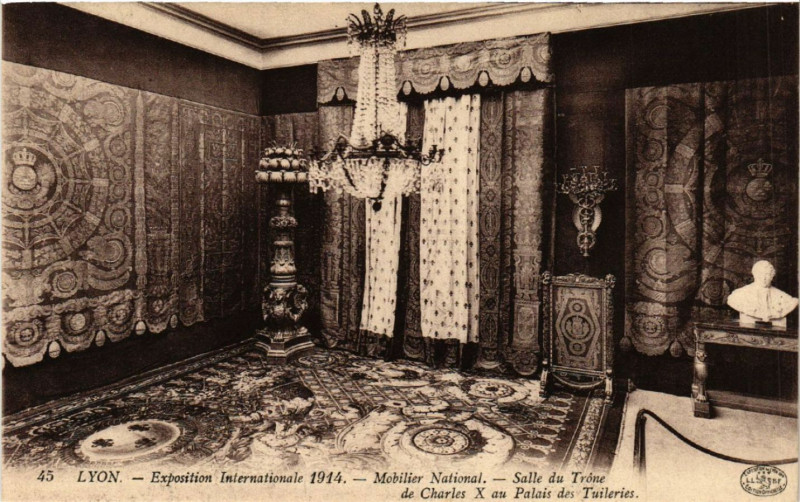 Carte postale ancienne Lyon Salle du Trone de Charles X au Palais des Tuileries à Lyon