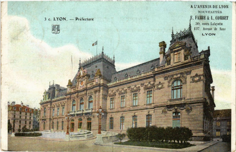 Carte postale ancienne Lyon Prefecture à Lyon