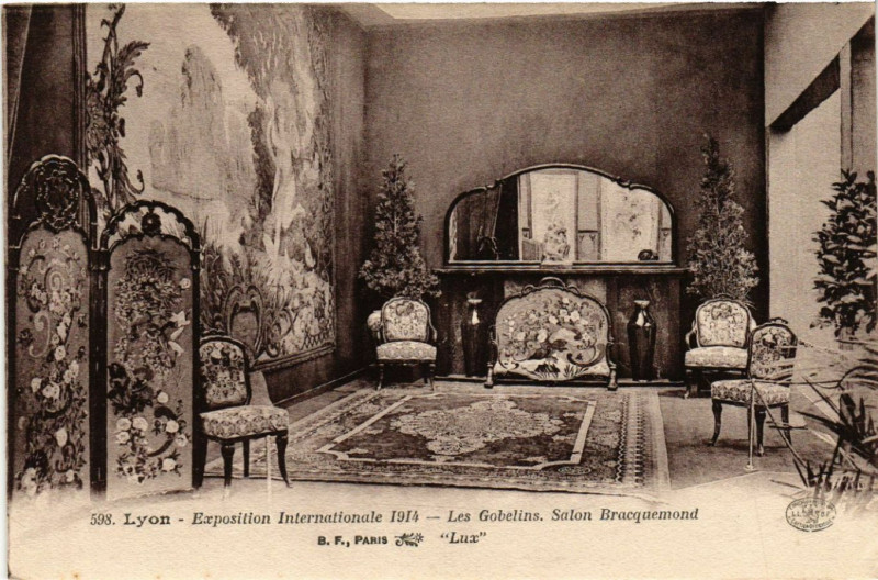 Carte postale ancienne Lyon Les Gobelins.Salon Barcquemond à Lyon