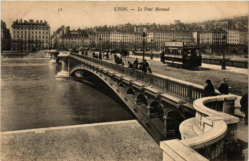 Carte postale ancienne Lyon Le Pont Morand à Lyon