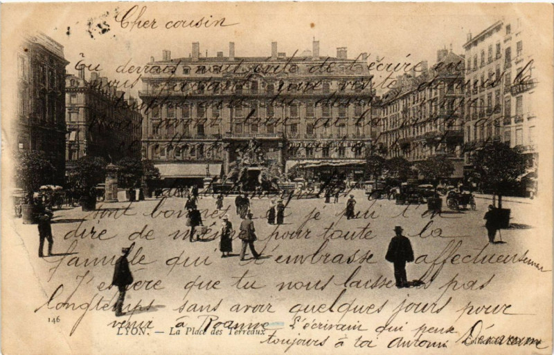 Carte postale ancienne Lyon La Place des Terreaux à Lyon