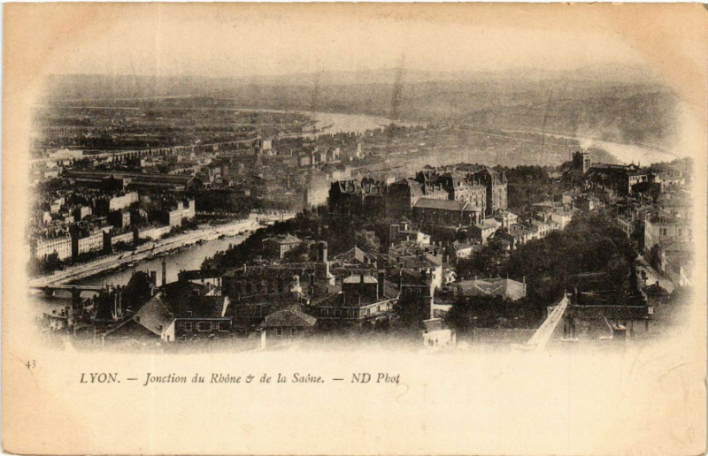 Carte postale ancienne Lyon Jonction du Rhone & de la Saone à Lyon