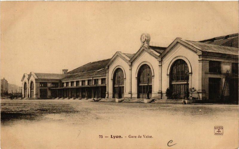 Carte postale ancienne Lyon Gare de Vaise à Lyon