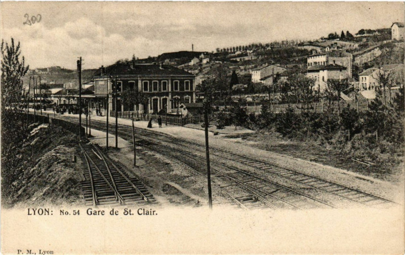 Carte postale ancienne Lyon Gare de St-Clair et Viaduc sur le Rhone à Lyon