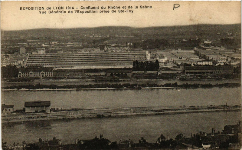 Carte postale ancienne Lyon Confluent du Rhone et de la Saone à Lyon