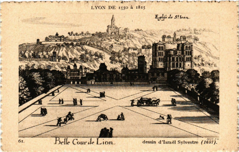 Carte postale ancienne Lyon Bellecour. Eglise de St-Jean à Lyon