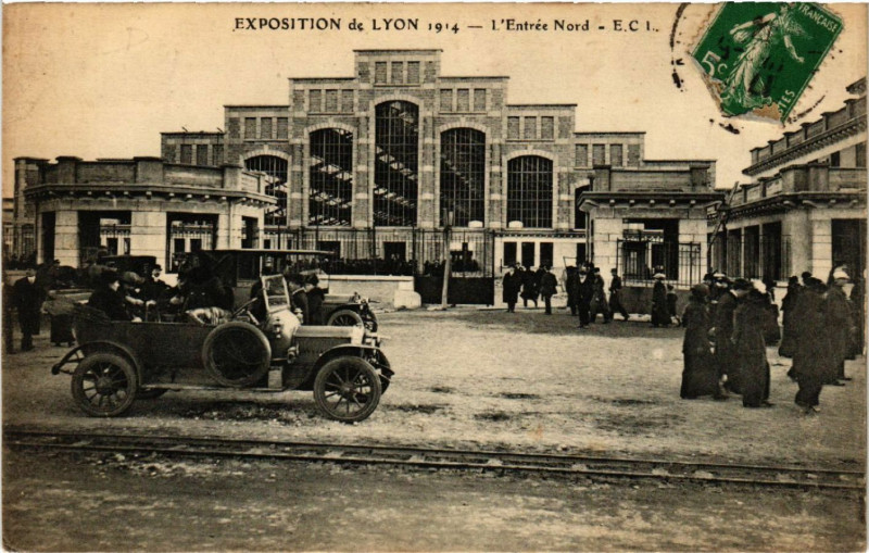 Carte postale ancienne Exposition de Lyon L'entrée Nord à Lyon