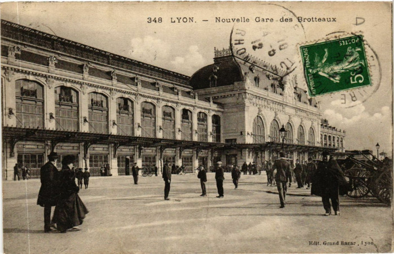 Carte postale ancienne Lyon-Nouvelle Gare des Brotteaux à Lyon