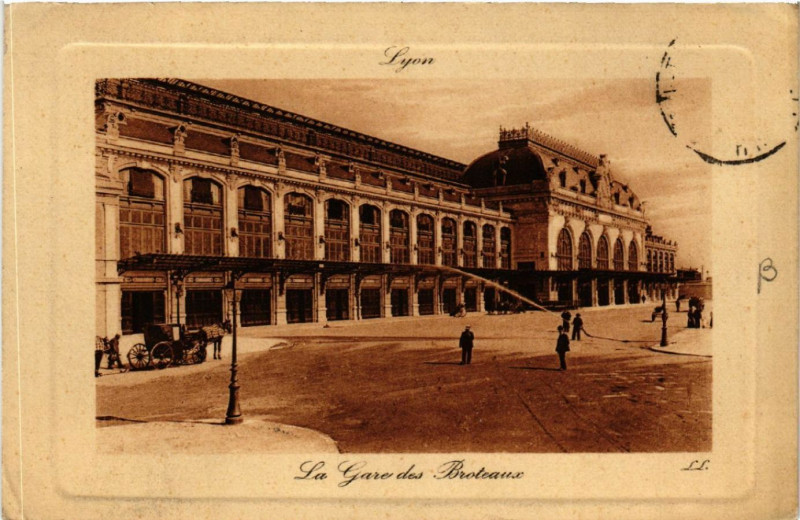 Carte postale ancienne Lyon-La Gare des Brotteaux à Lyon