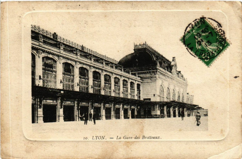 Carte postale ancienne Lyon-La Gare des Brotteaux à Lyon