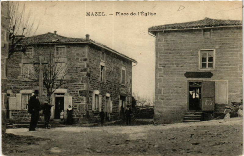 Carte postale ancienne Mazel - Place de l'Eglise