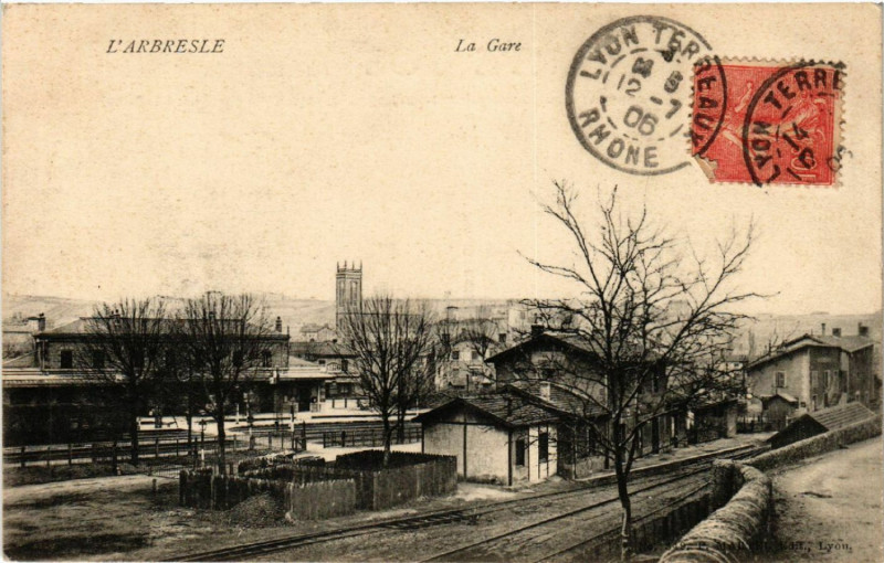 Carte postale ancienne L'Arbresle - La Gare à L'Arbresle