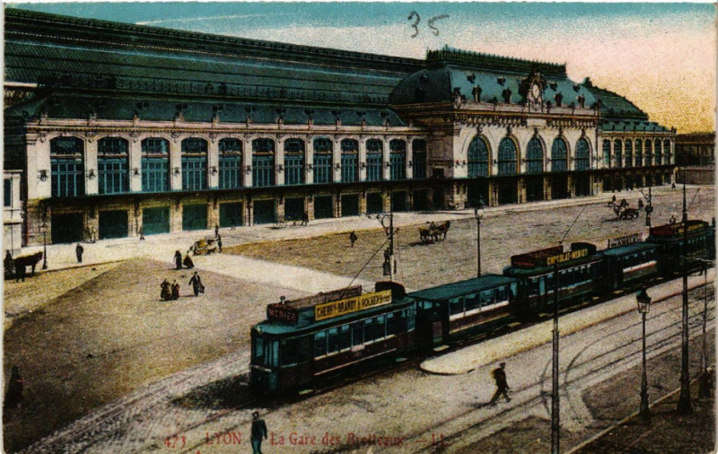 Carte postale ancienne Lyon-La Gare des Brotteaux à Lyon