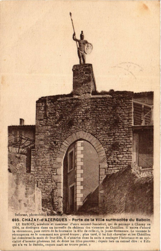 Carte postale ancienne Chazay-d'Azergues - Porte de la Ville surmontée du Baboin à Chazay-d'Azergues