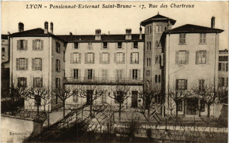 Carte postale ancienne Pensionnat-Externat Saint-Bruno à Lyon 1er Arrondissement