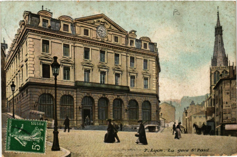 Carte postale ancienne Lyon-La Gare St-Paul à Lyon